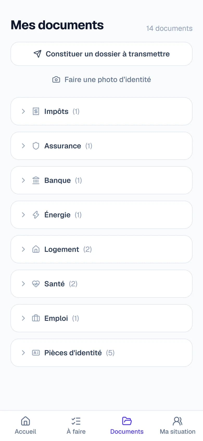 Liste « Mes documents » rangée par tiroirs : impôts, assurance, banque, énergie, logement, santé, emploi, pièces d’identité.